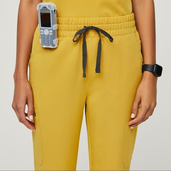 🌟🎉HP🎉🌟 FIGS | (Set of 2) High Waisted Yola™ Scrub Pants - Picture 2 of 4